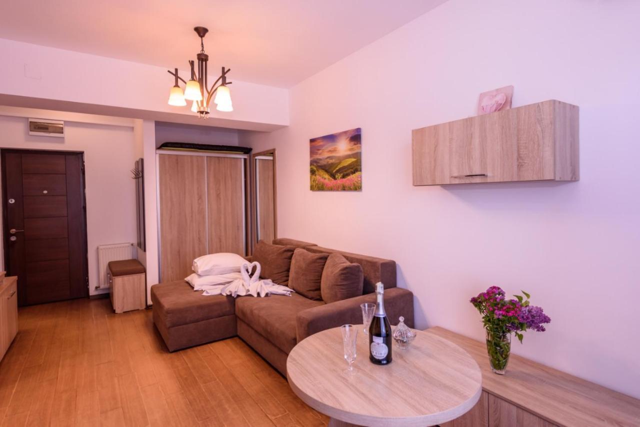 Theo Summerland Seaview Mamaia Exterior foto
