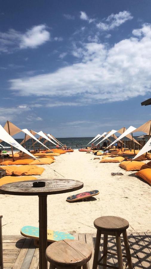 Theo Summerland Seaview Mamaia Exterior foto